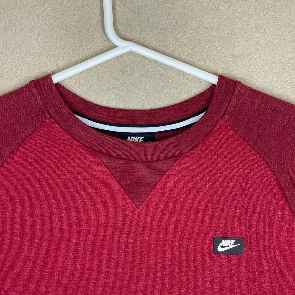 Nike Sportswear Adult Medium Red Optic‎ Crew Pullover Sweatshirt Jumper Mens
